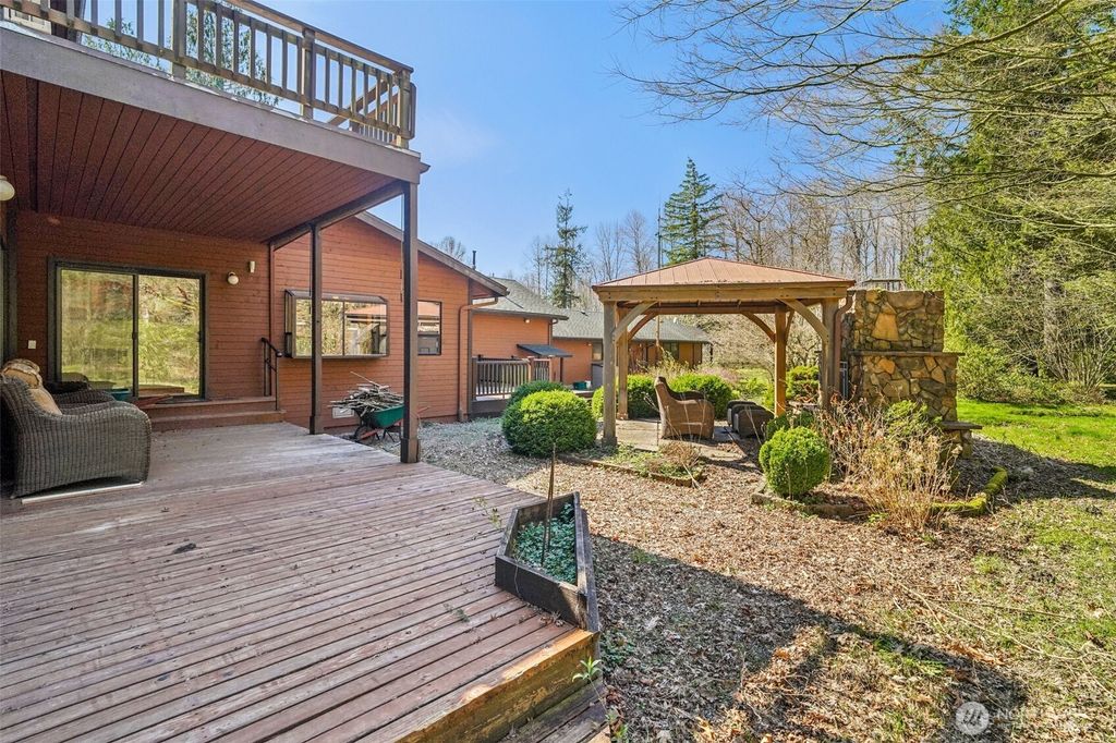 Photo of 31211 Boulder Creek Drive, Arlington, WA 98223 (MLS # 2494861)