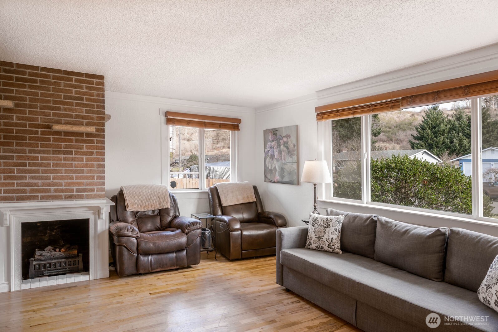 6028 S Prospect Street