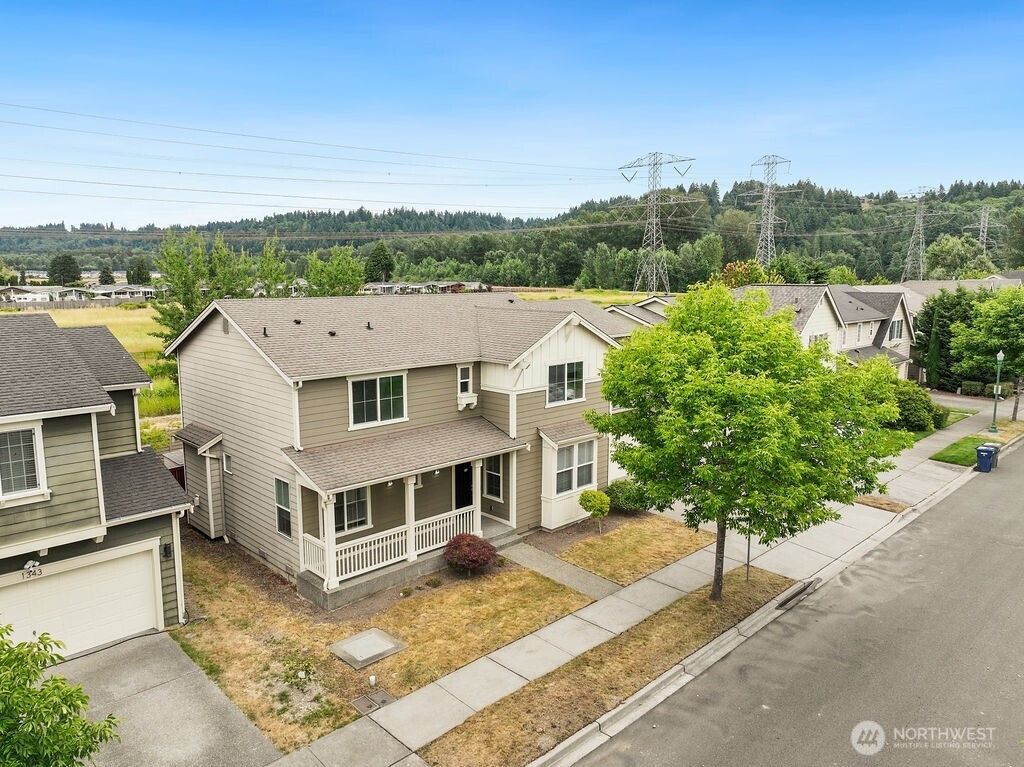 Photo of 1353 32nd Place NE, Auburn, WA 98002 (MLS # 2406160)