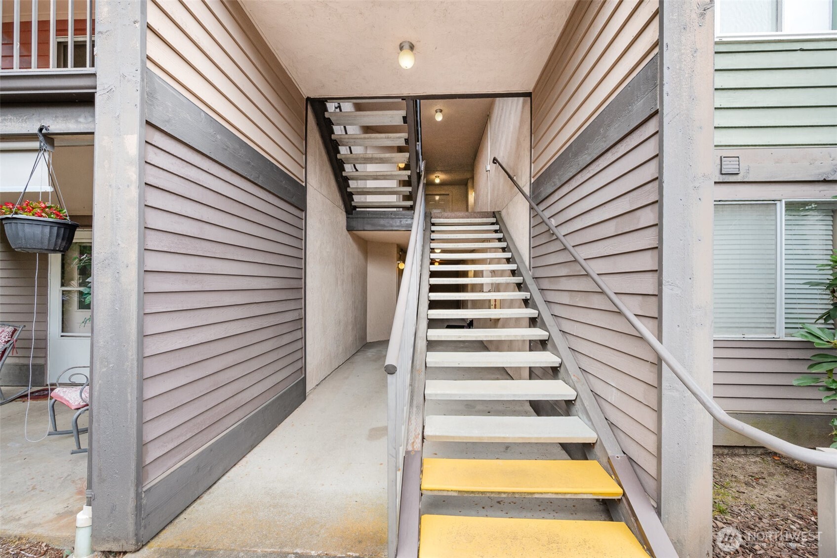 13209 Newcastle Way B201