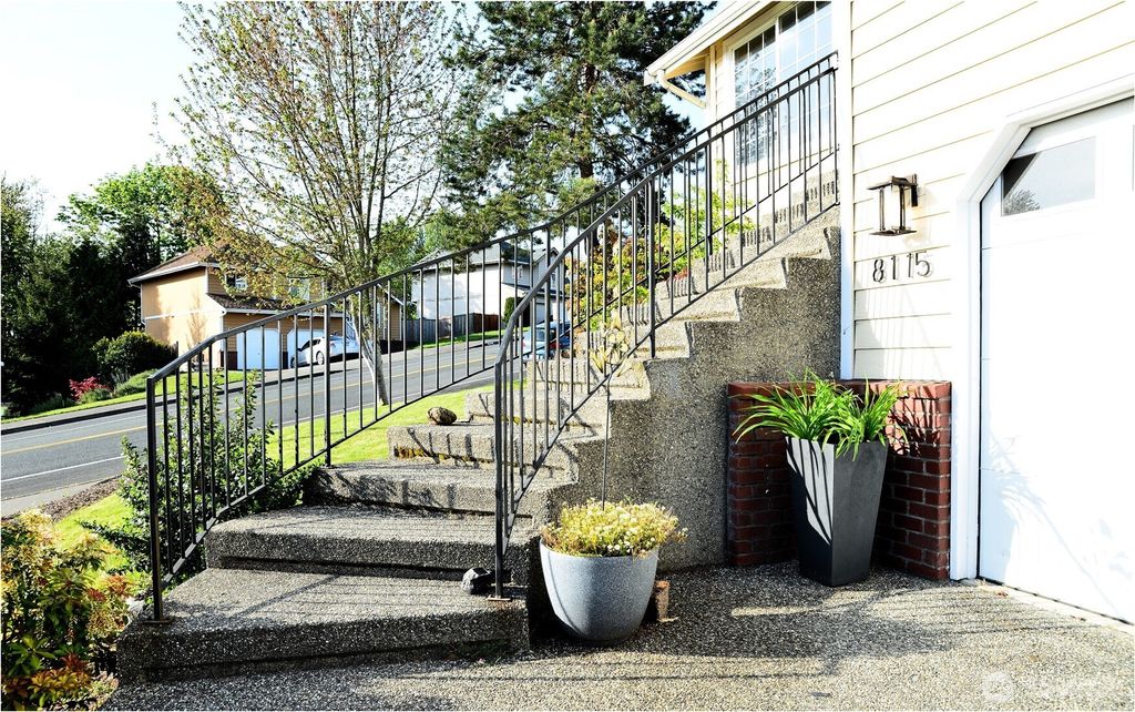 Photo of 8115 77th Avenue NE, Marysville, WA 98270 (MLS # 2430611)