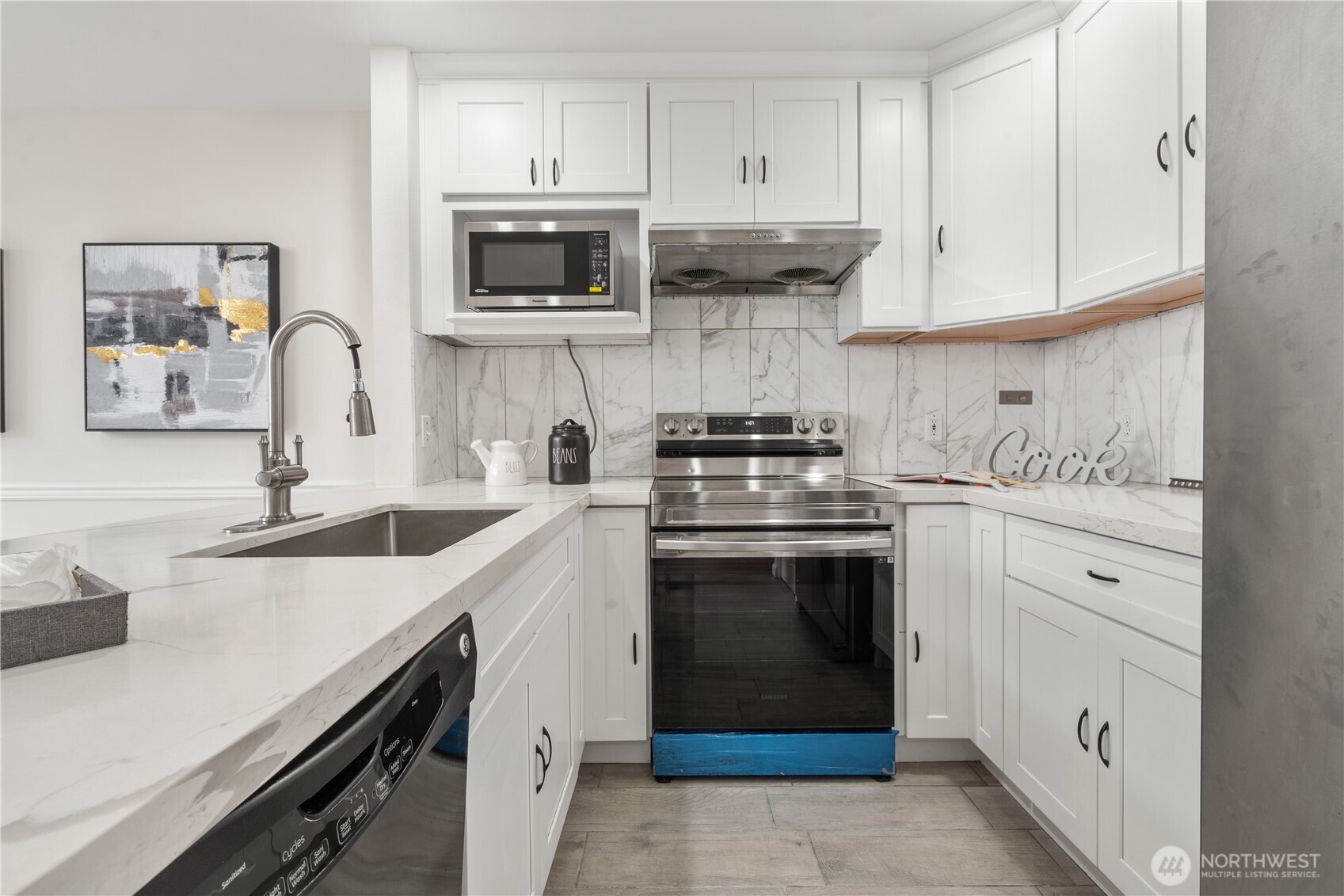 23907 67th PL S C102