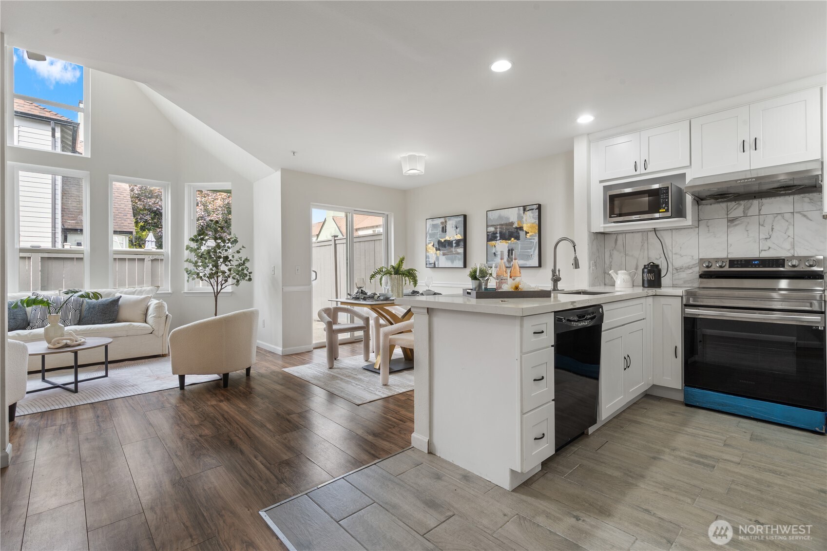 23907 67th PL S C102