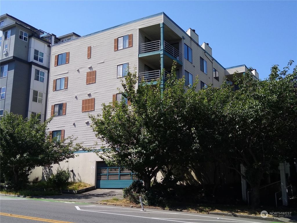 Photo of 3256 SW Avalon Way #202, Seattle, WA 98126 (MLS # 2131401)
