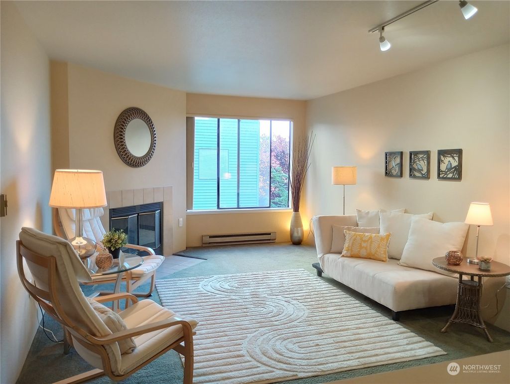 Photo of 3256 SW Avalon Way #202, Seattle, WA 98126 (MLS # 2131401)