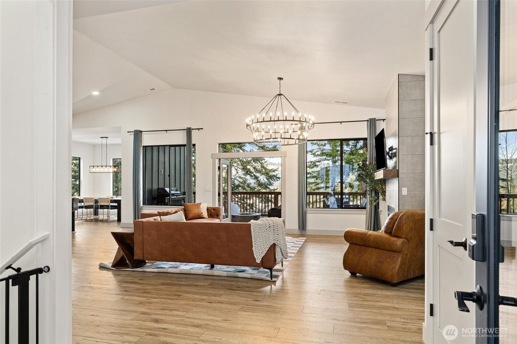 Photo of 1450 Nelson Siding Rd, Cle Elum, WA 98922 (MLS # 2475110)