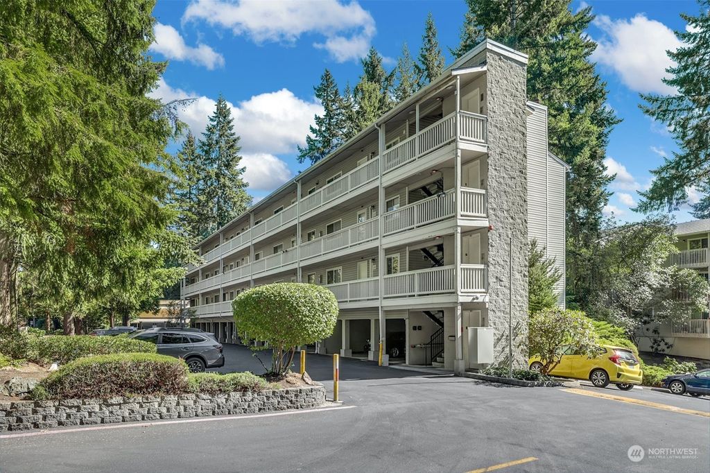 Photo of 14527 NE 40th Street #G204, Bellevue, WA 98007 (MLS # 2163840)