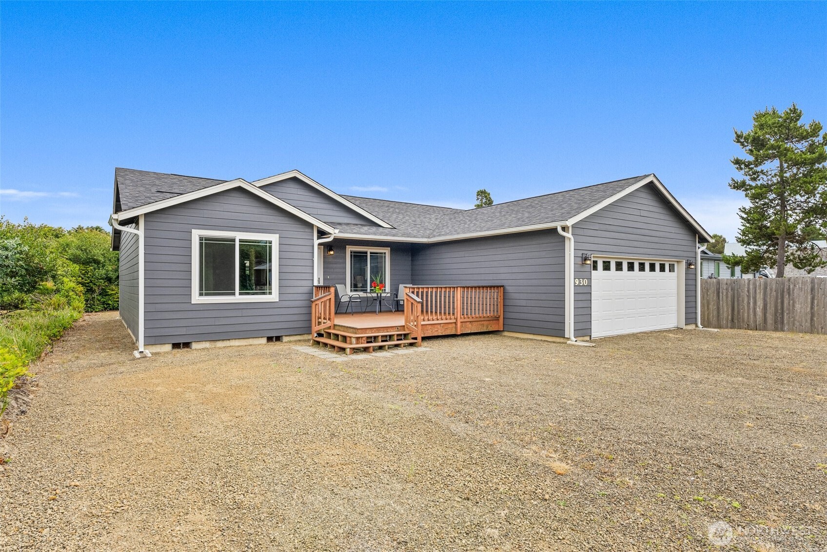 930 Torrisdale Avenue SW