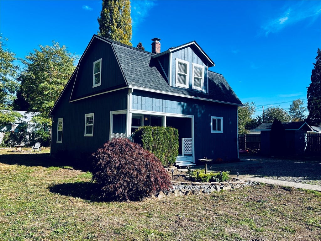 Photo of 9413 356th Street Ct S, McKenna, WA 98558 (MLS # 2595768)