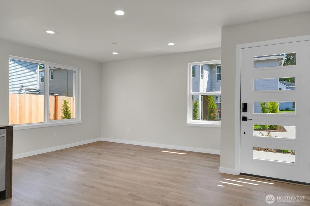 Photo of 16614 63rd Avenue W #B, Lynnwood, WA 98037 (MLS # 2408869)