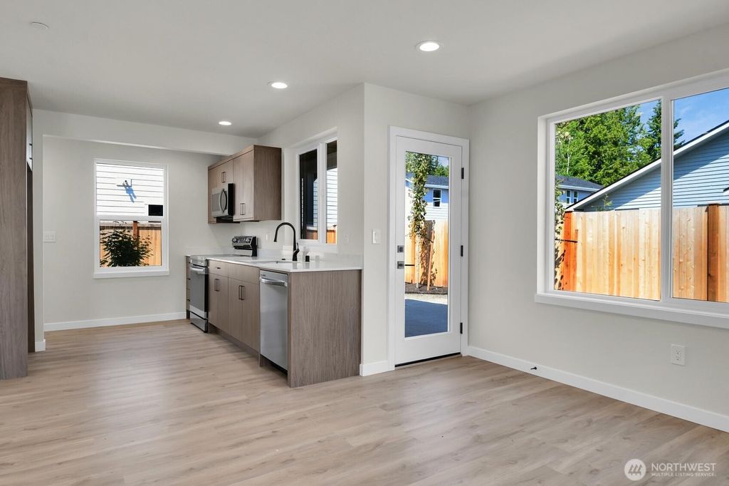 Photo of 16614 63rd Avenue W #B, Lynnwood, WA 98037 (MLS # 2408869)