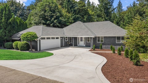 Photo of 4103 204th Avenue NE, Sammamish, WA 98074 (MLS # 2559038)