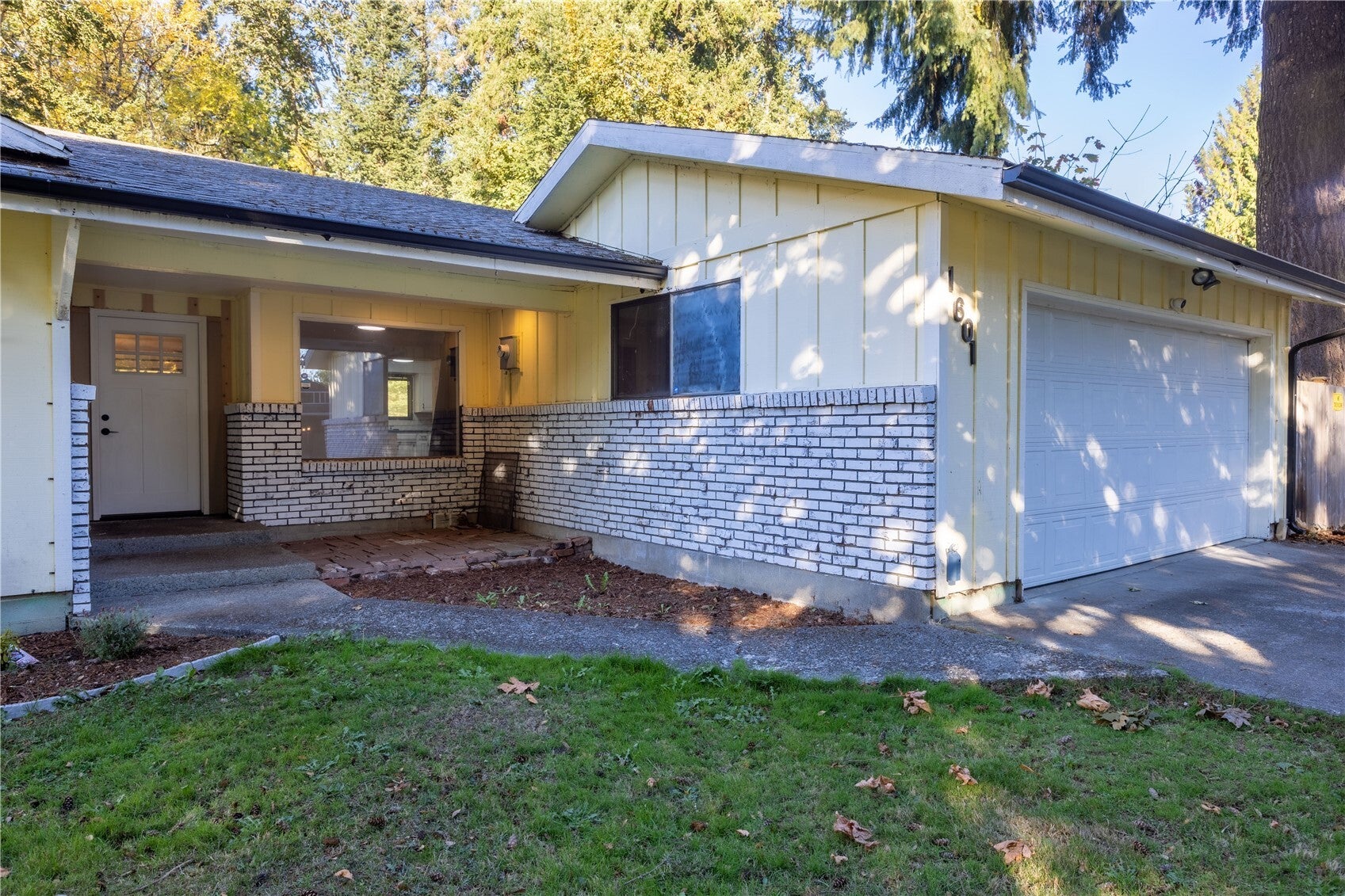 1601 Sunset Way