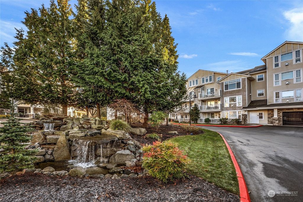 Photo of 5600 Harbour Pointe Boulevard #2-205, Mukilteo, WA 98275 (MLS # 2022328)