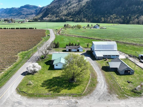 Photo of 5419 Hillview Road, Sumas, WA 98295 (MLS # 2536646)