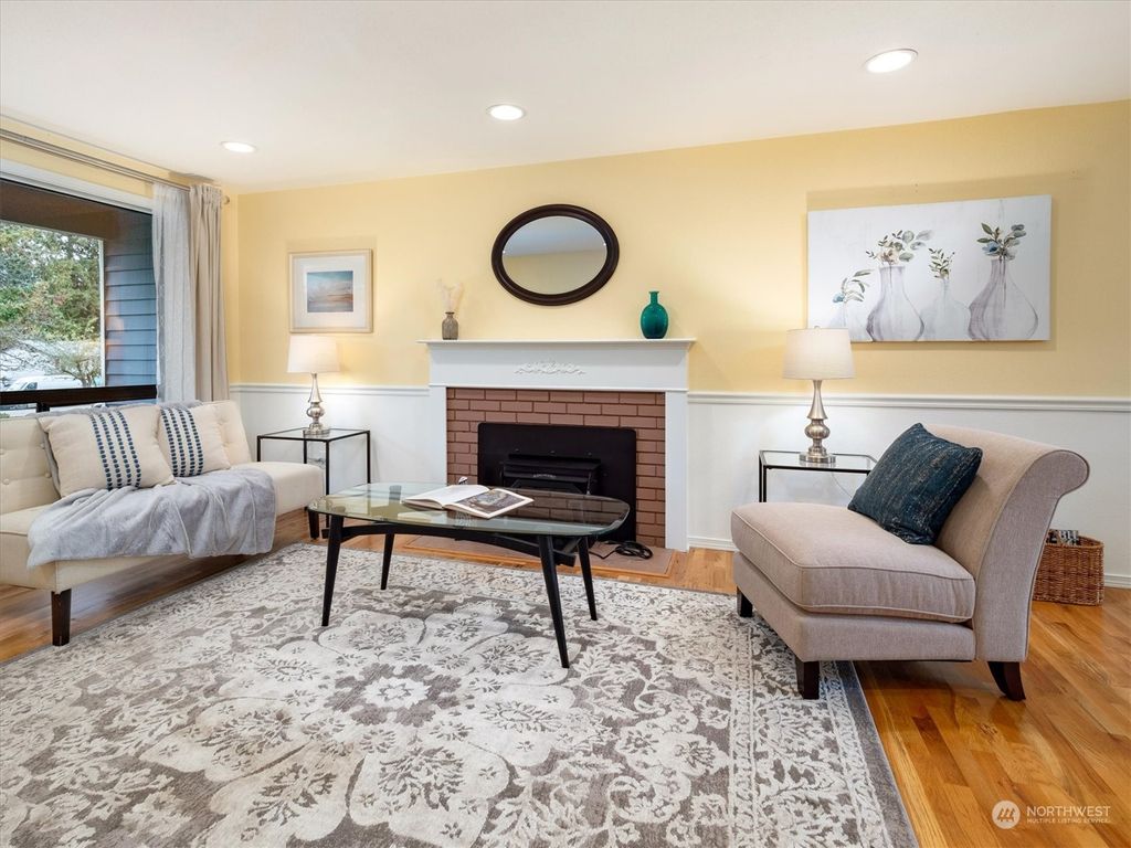 Photo of 11517 31st Avenue SE, Everett, WA 98208 (MLS # 2303752)