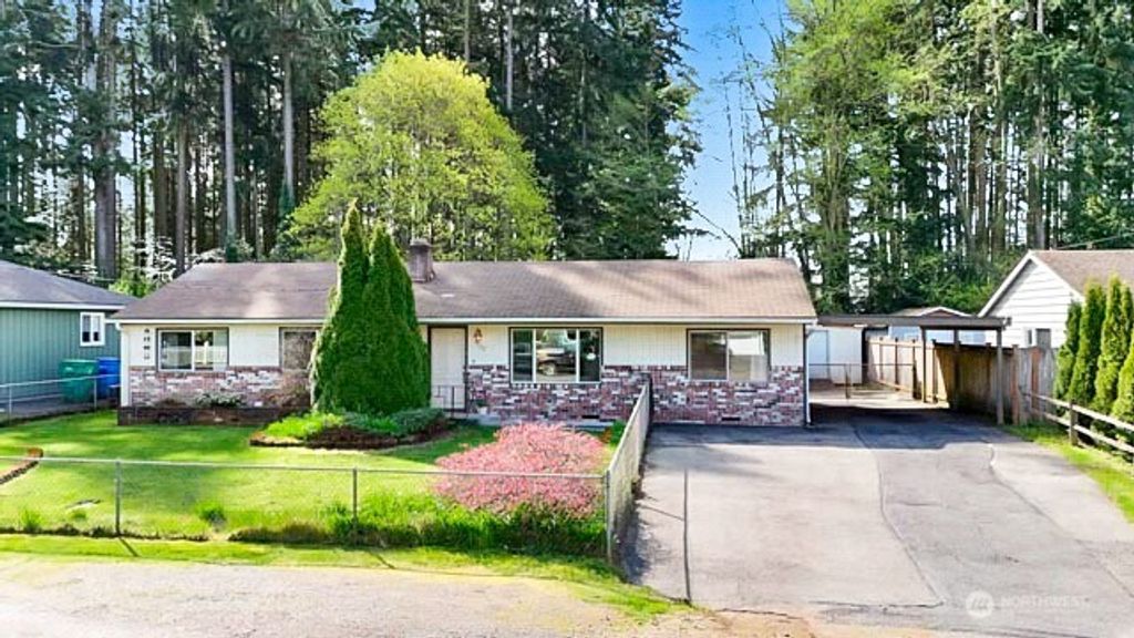 Photo of 837 NE 194th Street, Shoreline, WA 98155 (MLS # 2357974)