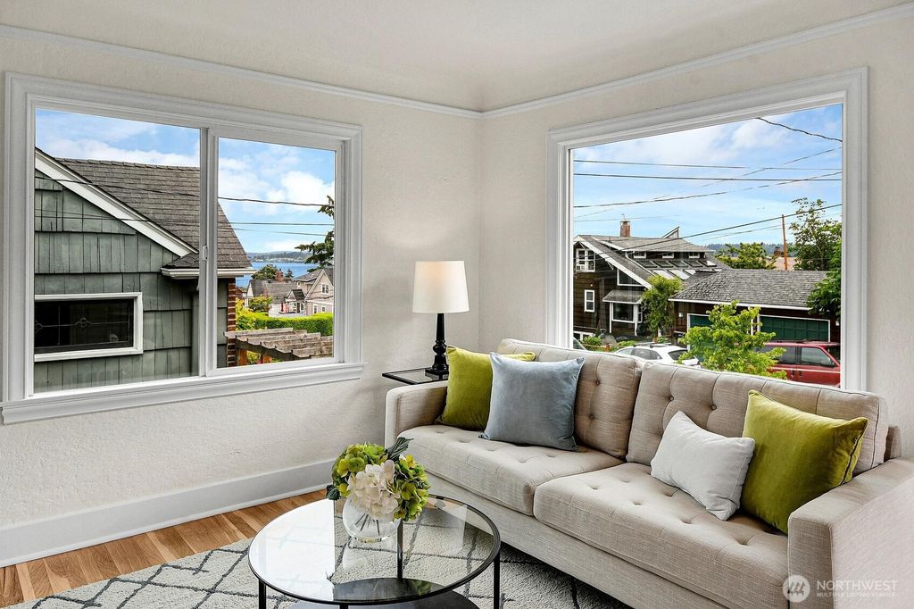 Photo of 4711 51st Avenue S, Seattle, WA 98118 (MLS # 2526996)