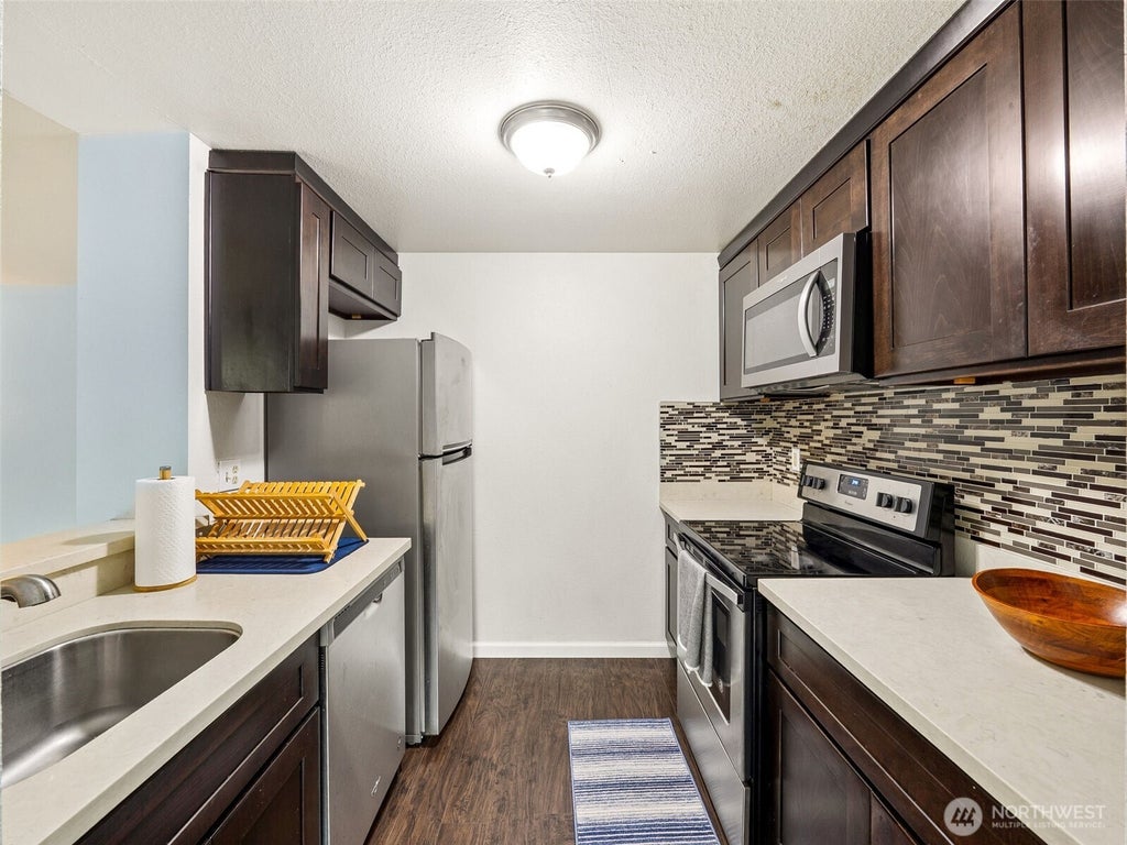 Photo of 4601 SW 320th Street #R2, Federal Way, WA 98023 (MLS # 2552450)