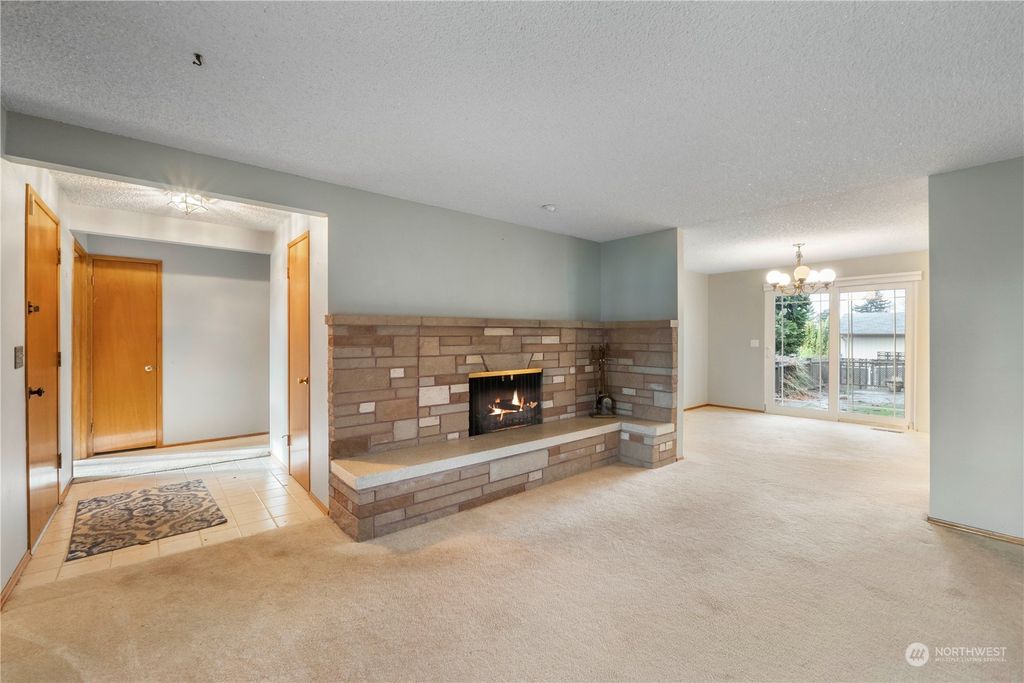 Photo of 2156 SW 326th Street, Federal Way, WA 98023 (MLS # 2189479)
