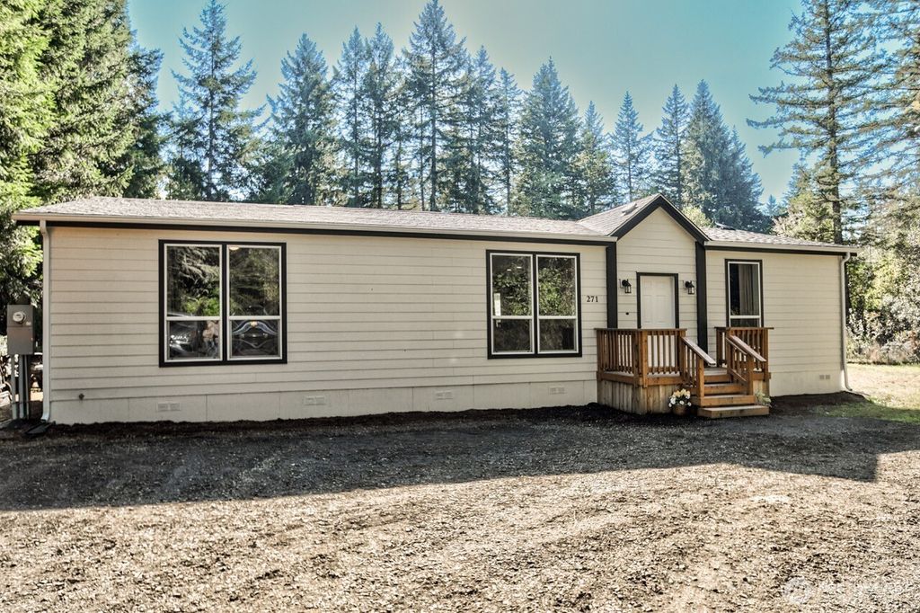 Photo of 271 E Lansky Drive, Shelton, WA 98584 (MLS # 2439716)