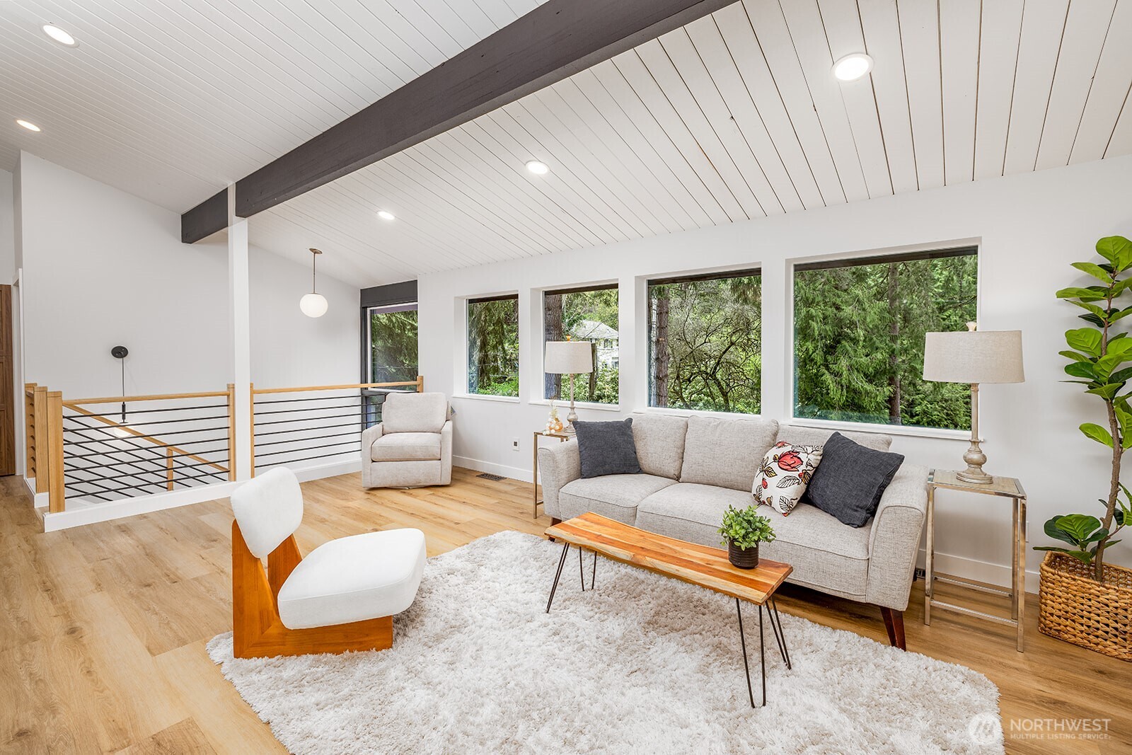 20231 37th Avenue NE