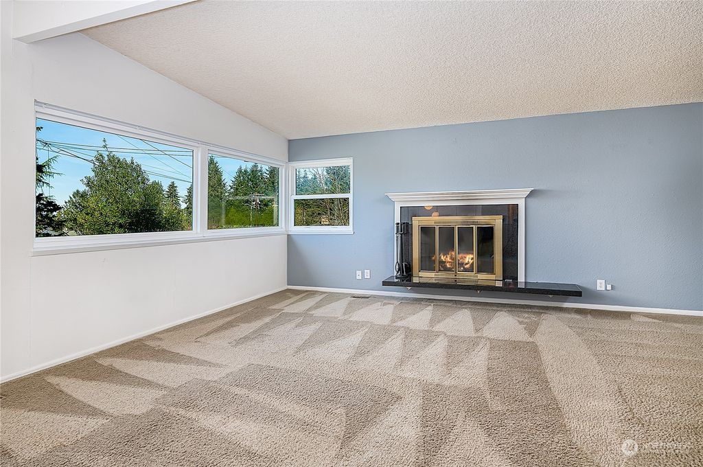 Photo of 5303 Sunset Lane, Everett, WA 98203 (MLS # 2050507)
