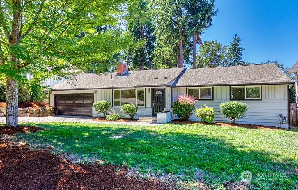 Photo of 16425 81st Place NE, Kenmore, WA 98028 (MLS # 2147183)