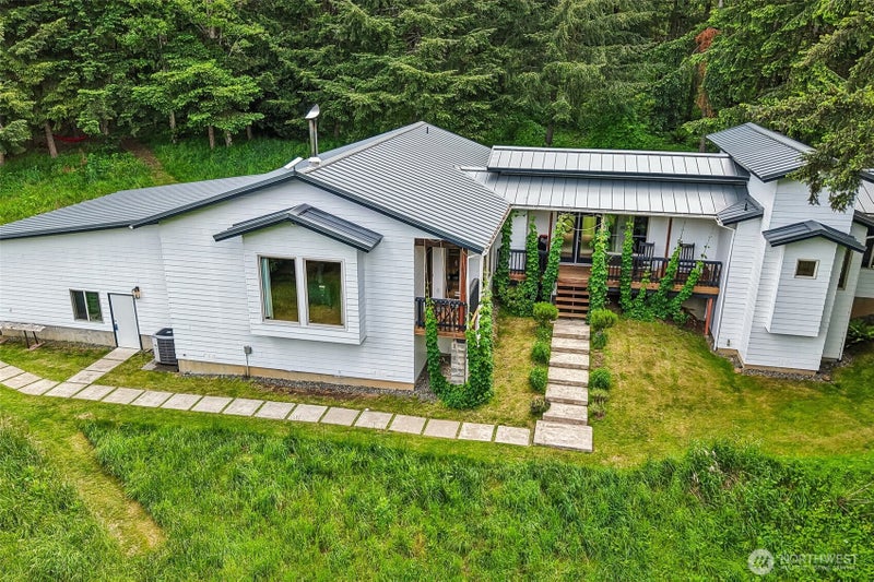 873 Mountain View Road