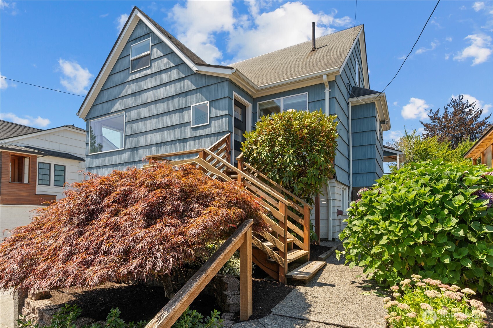 Seattle, Washington 98126, United States, 4 Bedrooms Bedrooms, ,2 BathroomsBathrooms,Residential,Active,177858