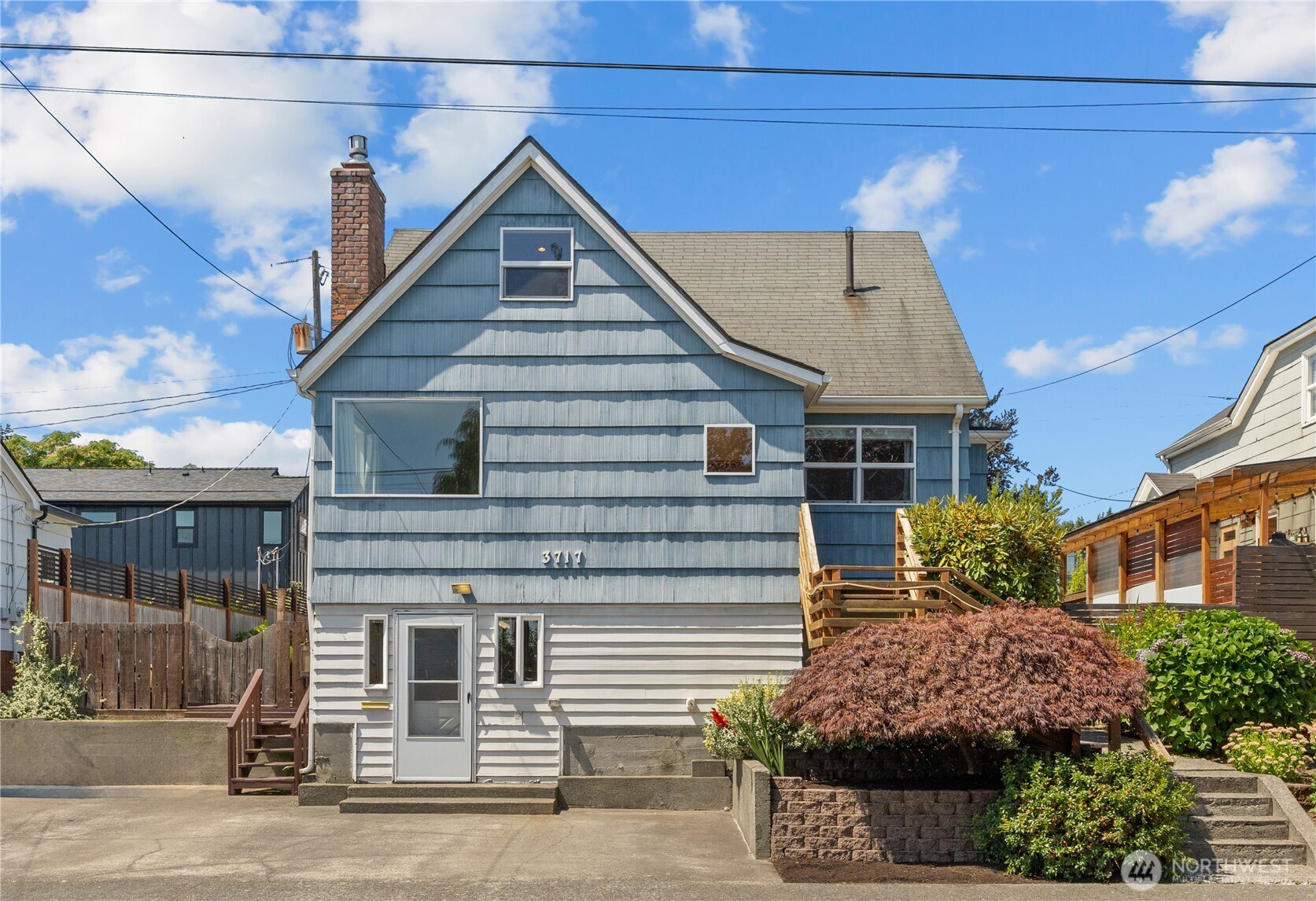 Seattle, Washington 98126, United States, 4 Bedrooms Bedrooms, ,2 BathroomsBathrooms,Residential,Active,177858