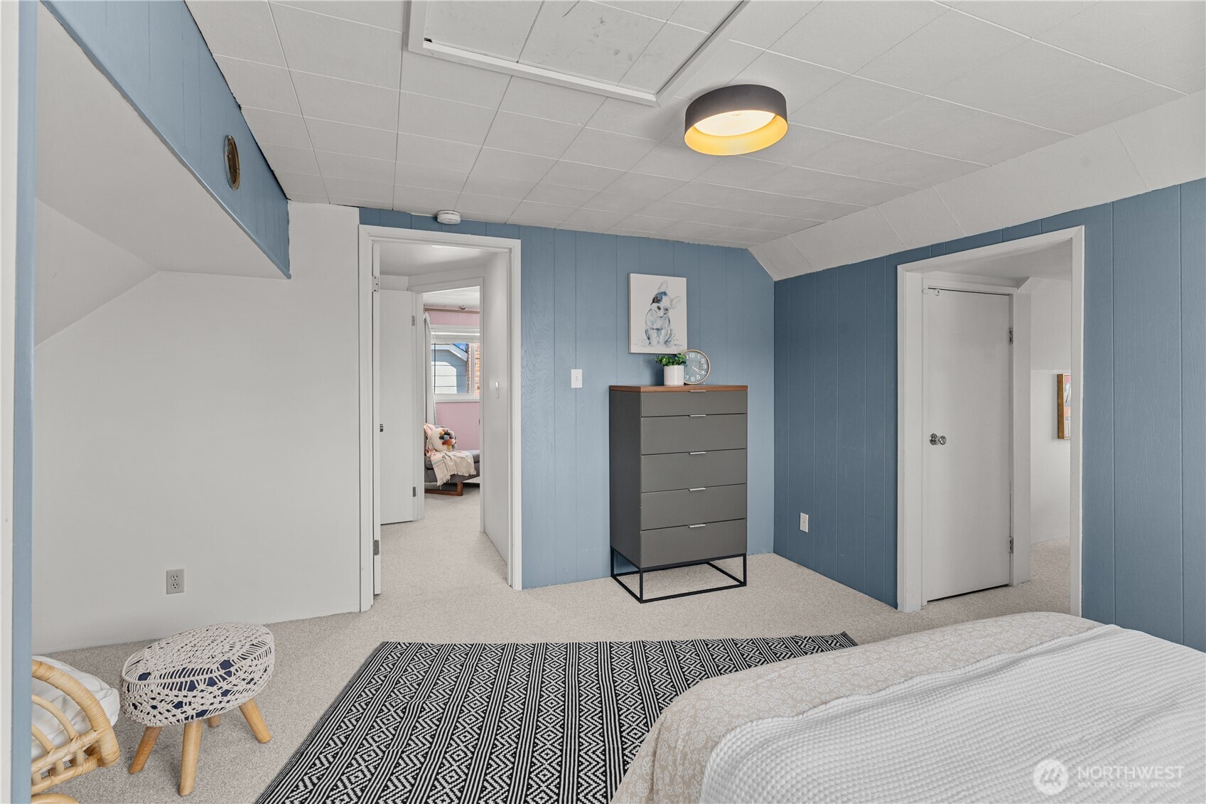 Seattle, Washington 98126, United States, 4 Bedrooms Bedrooms, ,2 BathroomsBathrooms,Residential,Active,177858