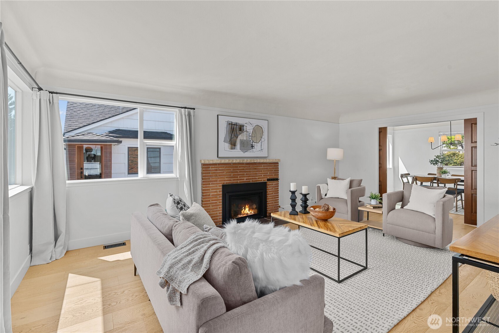 Seattle, Washington 98126, United States, 4 Bedrooms Bedrooms, ,2 BathroomsBathrooms,Residential,Active,177858