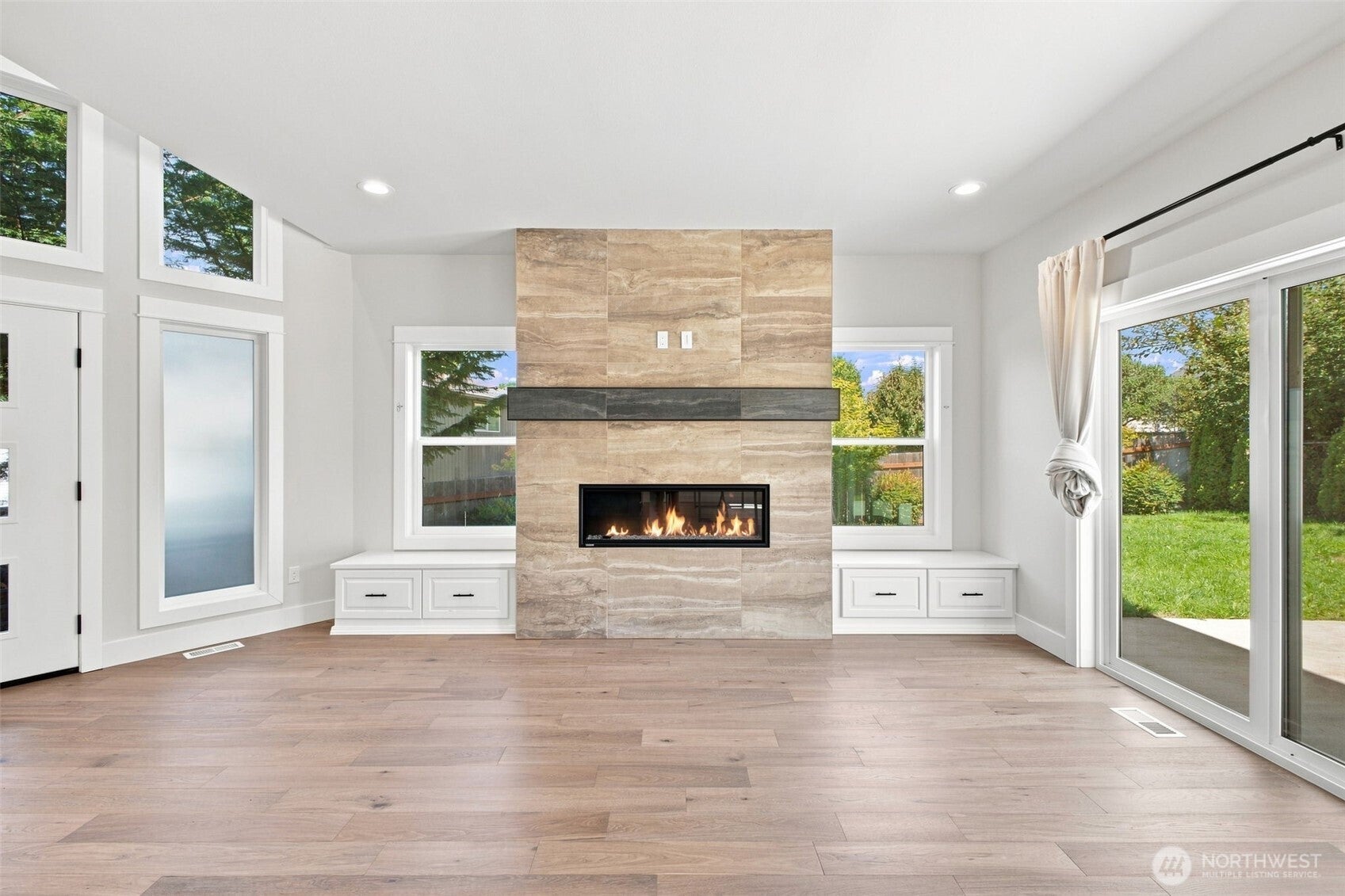 8121 35th Street W