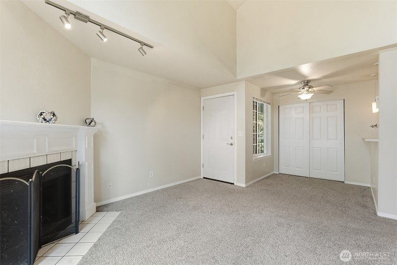22700 30th Avenue S A306