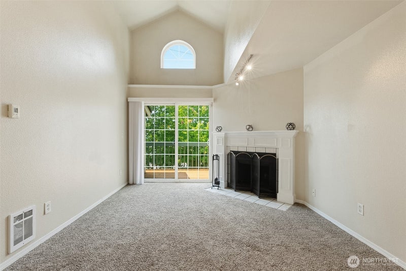 22700 30th Avenue S A306