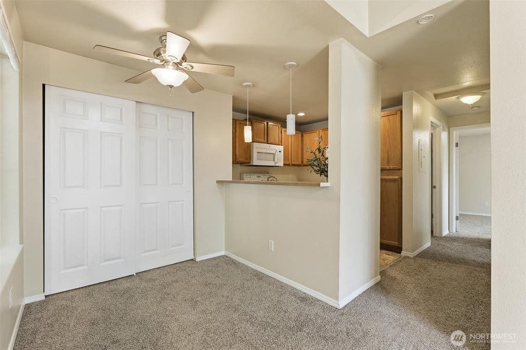 Photo of 22700 30th Avenue S #A306, Des Moines, WA 98198 (MLS # 2566634)