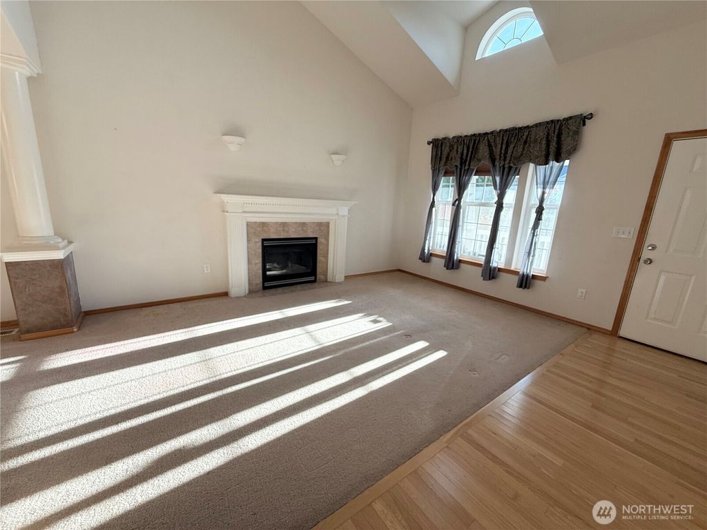 Photo of 4605 151st Place SE, Everett, WA 98208 (MLS # 2471980)