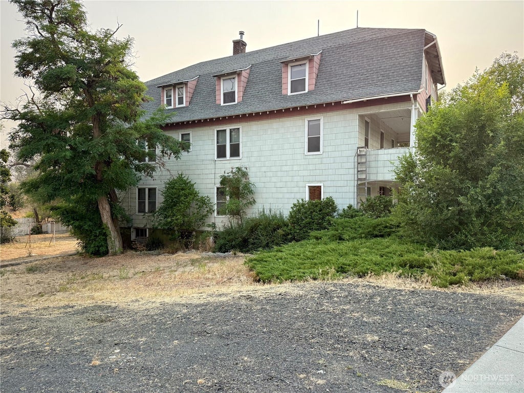 Photo of 12 W 4th Avenue, Odessa, WA 99159 (MLS # 2566795)