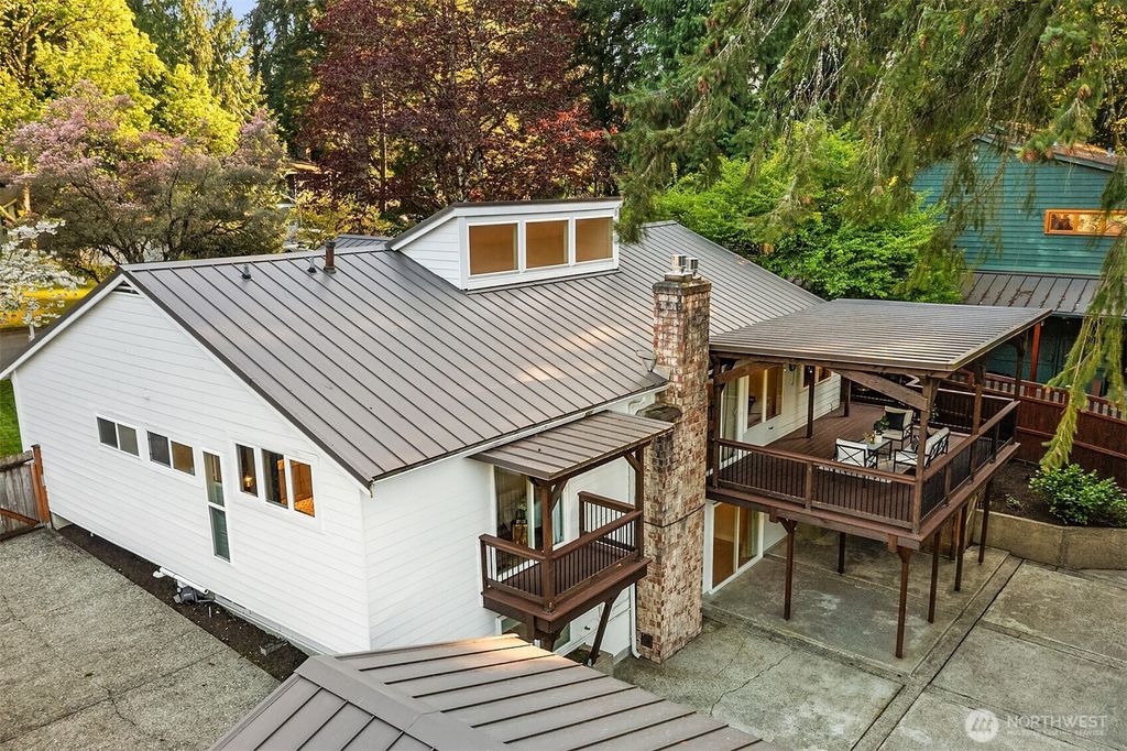 Photo of 11820 NE 145th Street, Kirkland, WA 98034 (MLS # 2359743)