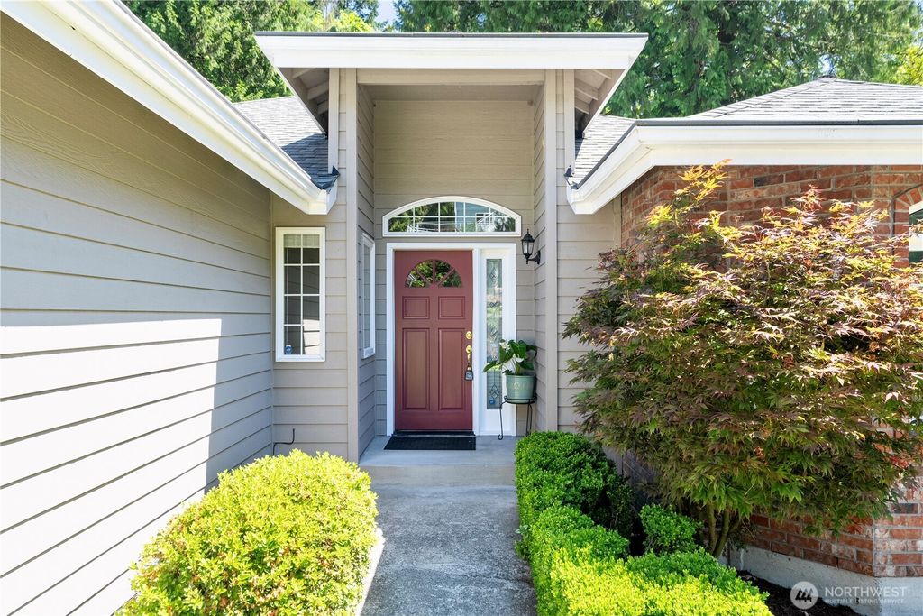 Photo of 14628 138th Way NE, Woodinville, WA 98072 (MLS # 2381199)