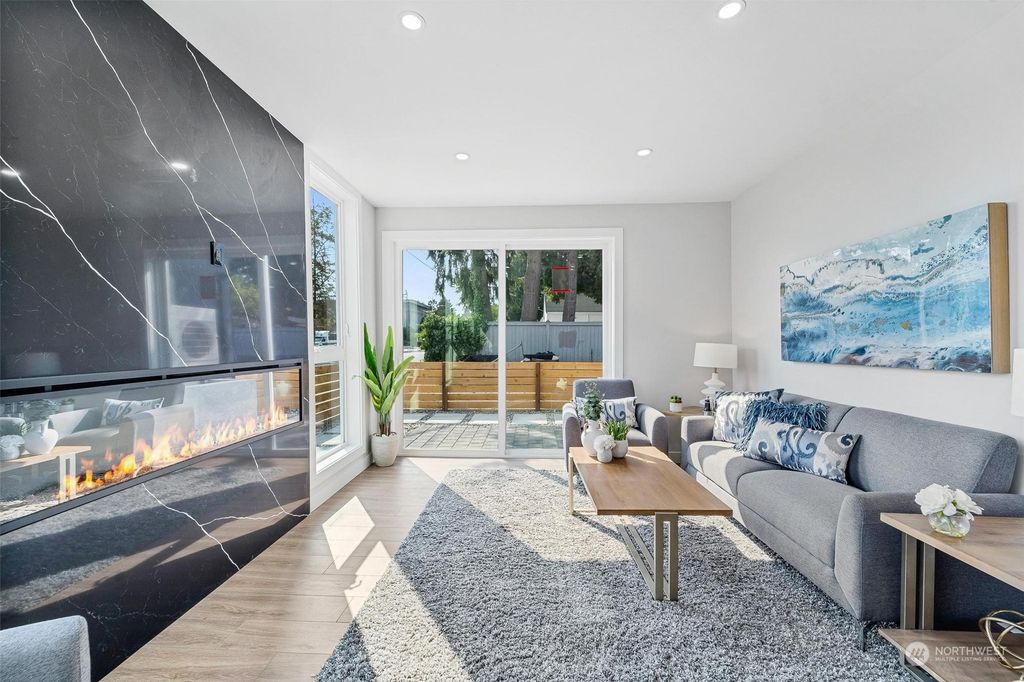 Photo of 2720 SW Thistle Street, Seattle, WA 98126 (MLS # 2154978)
