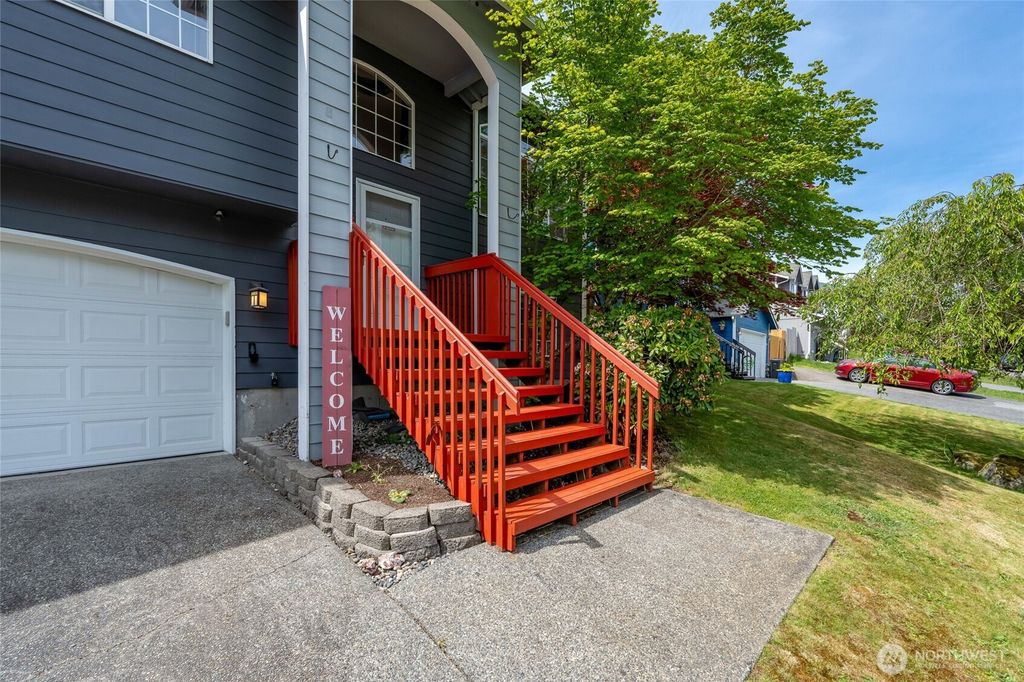 Photo of 3208 Lake Drive, Lake Stevens, WA 98258 (MLS # 2375019)