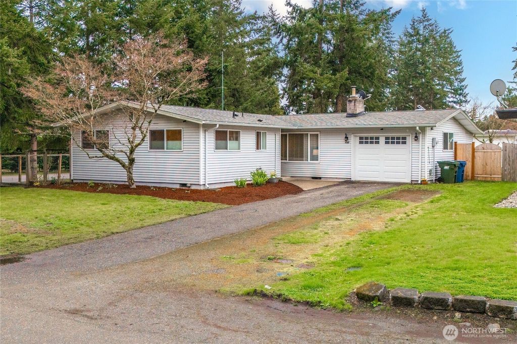 Photo of 17347 SE 265th Street, Covington, WA 98042 (MLS # 2353571)
