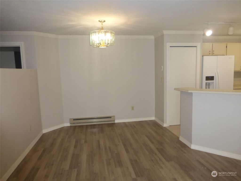 listing image 9360866315399399190