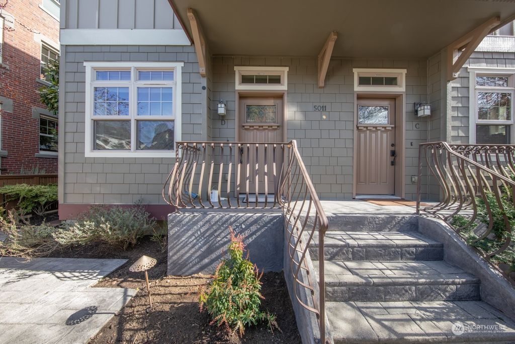 Photo of 5011 Phinney Avenue N #D, Seattle, WA 98103 (MLS # 2201378)