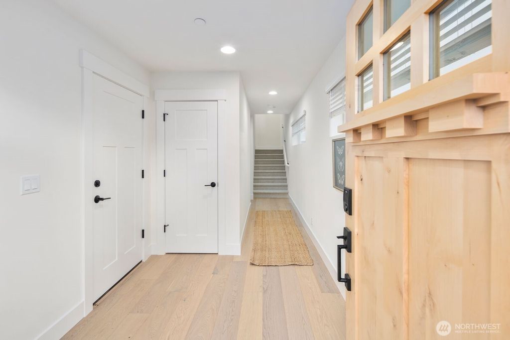 Photo of 20 160th Place SE, Bothell, WA 98012 (MLS # 2457777)