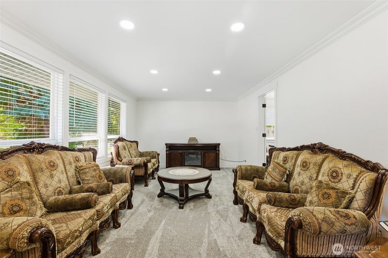 9727 60th Street W