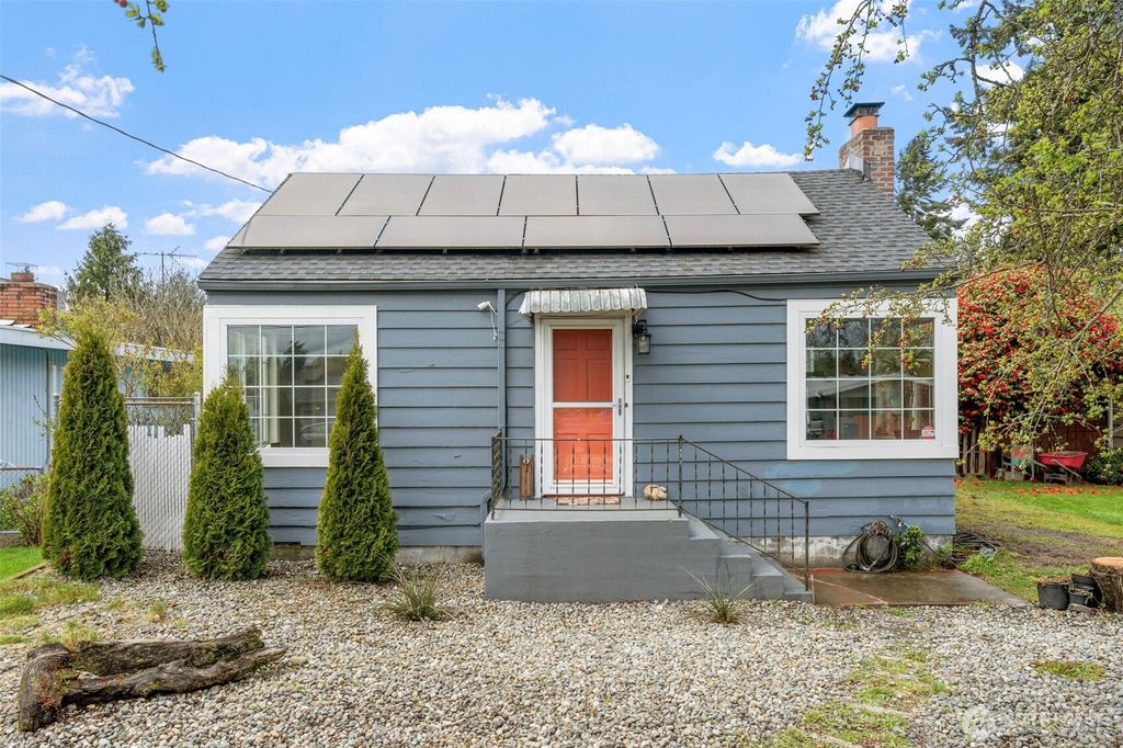 Photo of 13045 2nd Avenue S, Burien, WA 98168 (MLS # 2357290)