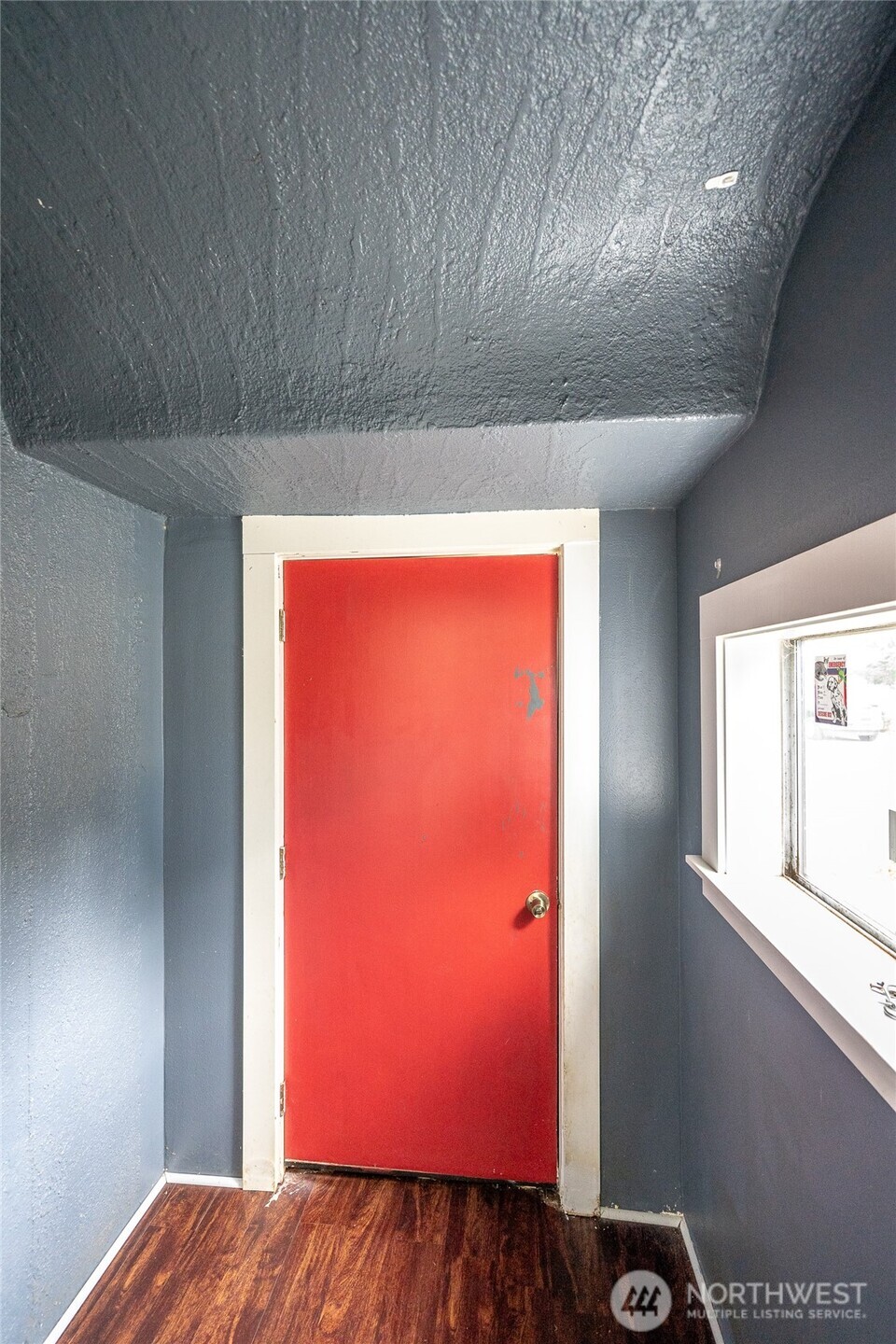 913 Garden Road